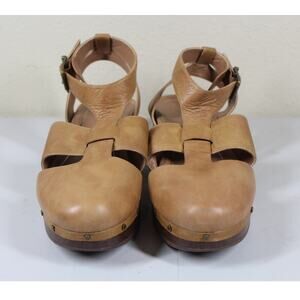 Vionic Faye tan leather closed toe sandals with ankle strap size 8
